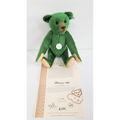 433 - LIMITED EDITION STEIFF TEDDY BEAR 1908 REPLICA
in green mohair, number 1629 of 3000, with certificat... 