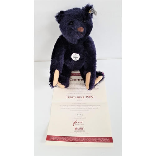 435 - LIMITED EDITION STEIFF TEDDY BEAR 1909 REPLICA
in dark blue mohair with growler, number 3364 of 7000... 