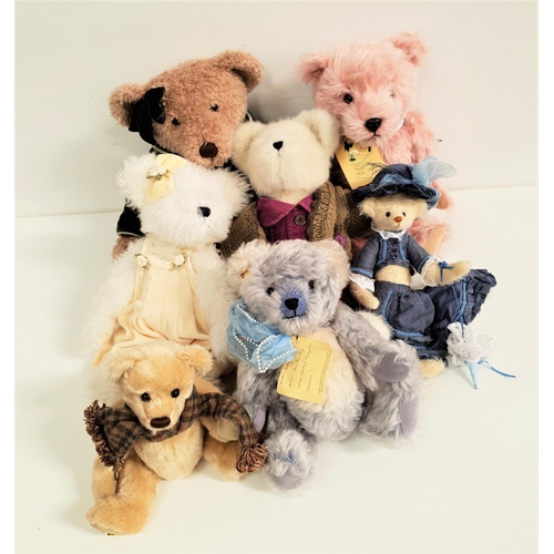 477 - SELECTION OF SEVEN VARIOUS TEDDY BEARS
comprising the Teddy Bear Orphanage Bobby Blue, the jointed b... 