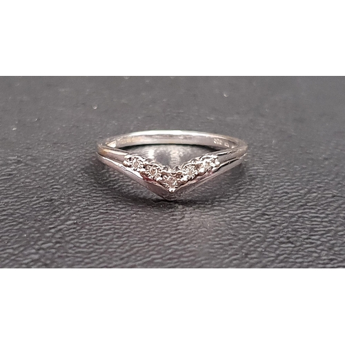 115 - DIAMOND FIVE STONE WISHBONE DESIGN RING
in nine carat white gold, ring size K-L and approximately 1.... 