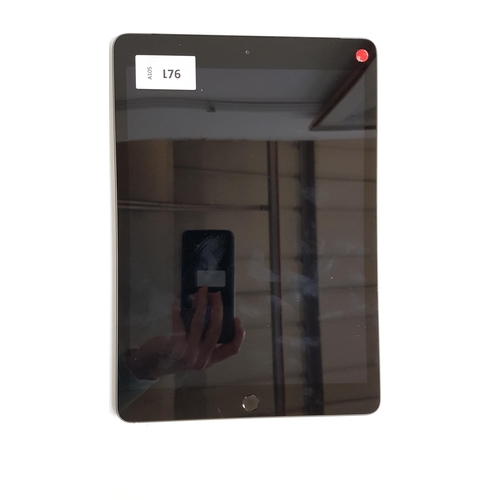 176 - APPLE IPAD 7TH GENERATION - A2198 - WIFI AND CELULAR
serial number DMPZQ09VMDFT. IMEI 35321110050499... 