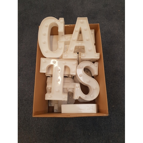 95 - ONE BOX OF BATTERY OPERATED ILLUMINATED LETTERS
comprising 3x T, 2x H, 1x A, 3x E, 2x C, 1x U, 1x S ... 