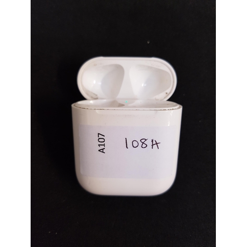 108A - APPLE AIRPODS LIGHTNING CHARGING CASE