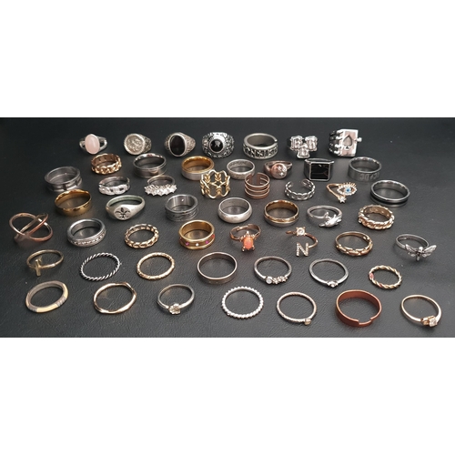 34 - SELECTION OF SILVER AND OTHER RINGS
including CZ set rings, large statement rings, signet style ring... 