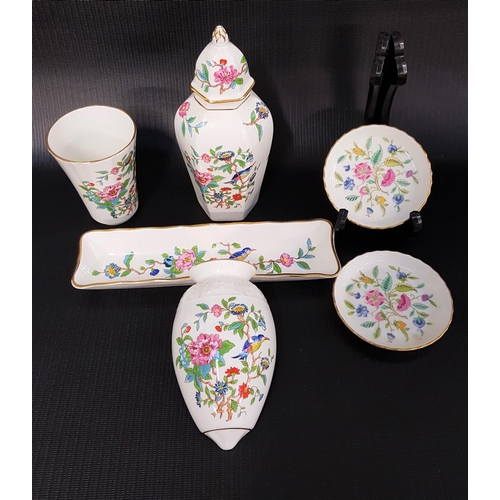 319 - SELECTION OF AYNSLEY PEMBROKE CHINA
including a pen tray, tapering cup, shaped wall pocket and a lid... 