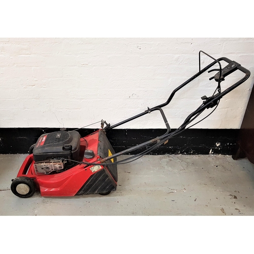 373 - MTD PETROL LAWNMOWER
with a Briggs & Stratton 5hp engine and a 46cm cut