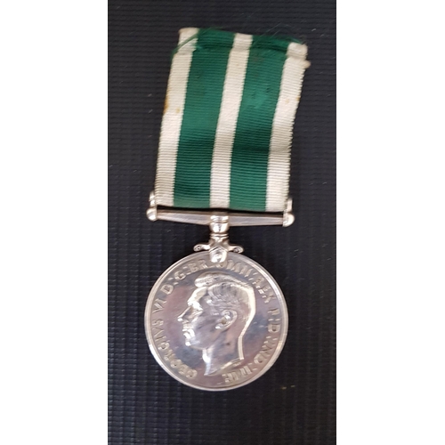 382 - GEORGE VI ROYAL FLEET RESERVE MEDAL
named to 7848 C.R.Mackay L.S.R.N.R.