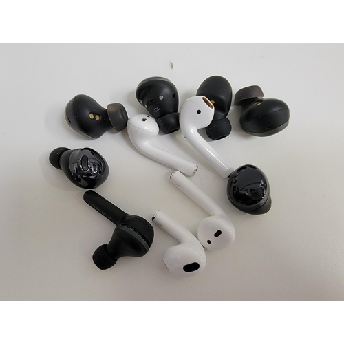 82 - SELECTION OF LOOSE EARBUDS
including Apple Airpods, Skullcandy and Jabra