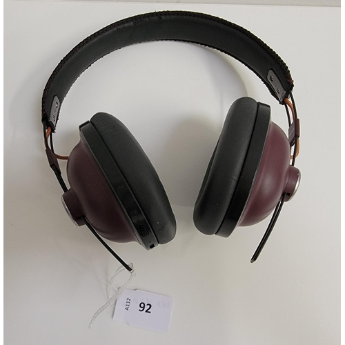 92 - PAIR OF PANASONIC ON-EAR WIRELESS HEADPHONES
model RP-HTX80B