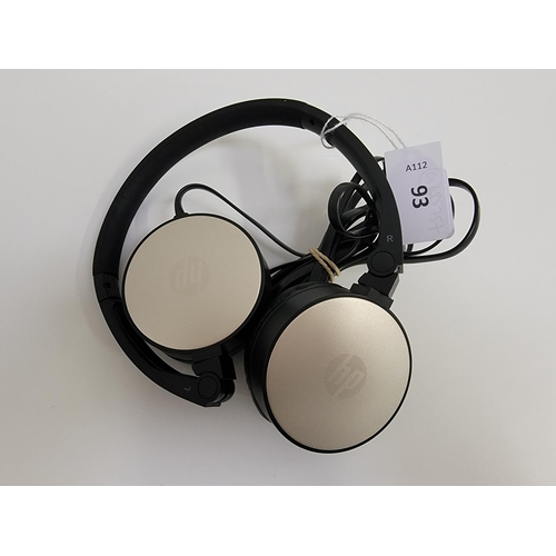 93 - PAIR OF HP HEADSET H2800
model WH665