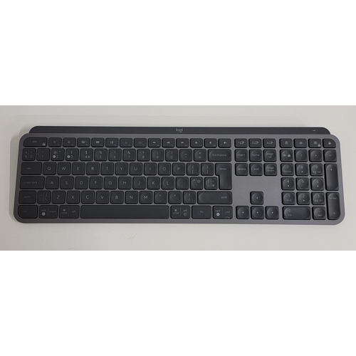 253 - LOGITECH WIRELESS BLUETOOTH MX KEYS KEYBOARD
model YR0073; S/N: 2132CE0DB9D8