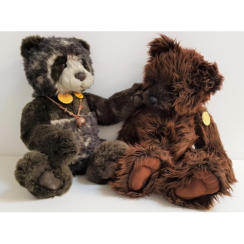 370 - TWO CHARLIE BEARS
comprising Darren, CB124951 with label and Breeny, CB131353 with label, both with ... 