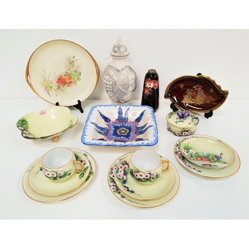 248 - MIXED LOT OF CERAMICS
including a Carlton Ware dish decorated with hollyhocks, Crown Devon shaped di... 