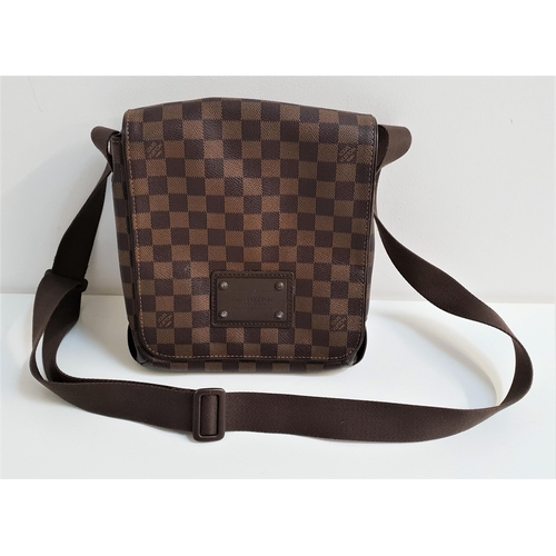 357 - LOUIS VUITTON DAMIER EBENE BROOKLYN CROSS BODY BAG 
date code SP0026