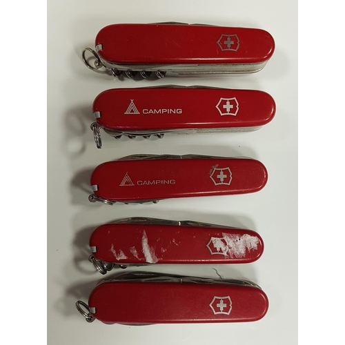 257 - FIVE VITRINOX SWISS ARMY KNIVES 
Note: You must be over the age of 18 to bid on this lot.