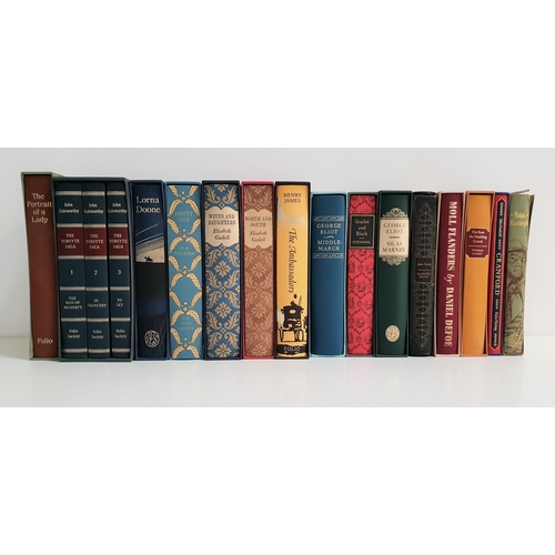 260 - FOLIO SOCIETY CLASSIC NOVELS
comprising Moll Flanders by Daniel Defoe, The Ambassadors and The Portr... 