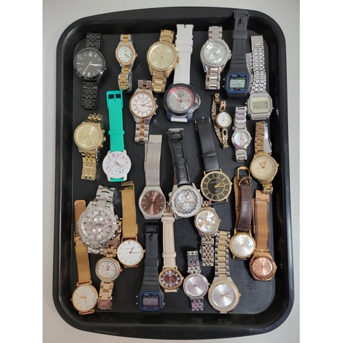 87 - SELECTION OF LADIES AND GENTLEMEN'S WRISTWATCHES 
including Casio, Swatch, Citizen, Fossil, Michael ... 