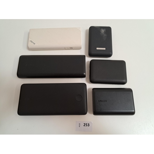 253 - SELECTION OF SIX POWERBANKS
including Aspor, Anker, Reconnect