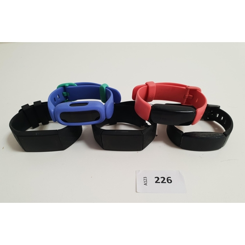 226 - FIVE FITBIT FITNESS TRACKERS
including two Charge 4, two Inspire 2 and an Inspire HR (5)