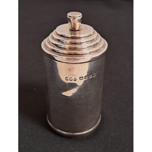 130 - SILVER PEPPER GRINDER
the cylindrical grinder with stepped cover, London hallmarks for 1935 with Jub... 