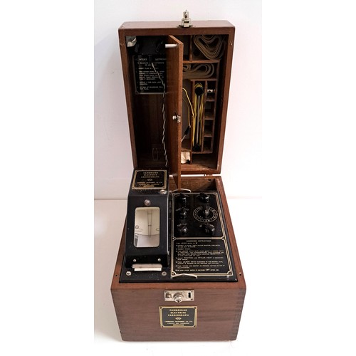 217 - CAMBRIDGE ELECTRITE CARDIOGRAPH MACHINE
in a fitted mahogany case