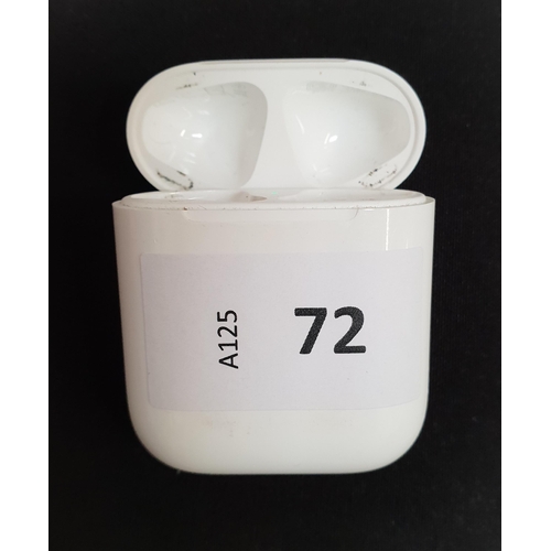 72 - APPLE AIRPODS LIGHTNING CHARGING CASE