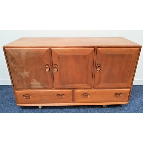 424 - ERCOL MID CENTURY ELM 'WINDSOR' SIDEBOARD
model 468, with three cupboard doors above two drawers bel... 