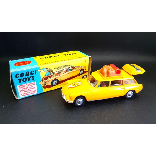 282 - CORGI TOYS No. 436 CITROEN SAFARI ID19 
the yellow body with Wildlife Preservation logo to the bonne... 