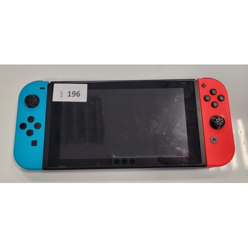 196 - NINTENDO SWITCH 
s/n XAJ70006026441
Note: stand is missing