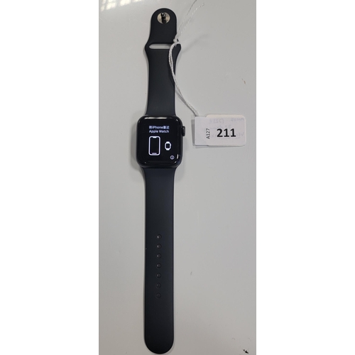 211 - APPLE WATCH SE
40mm case; model A2357; S/N HLXH8650Q07V; Apple Account Locked 
Note: It is the buyer... 