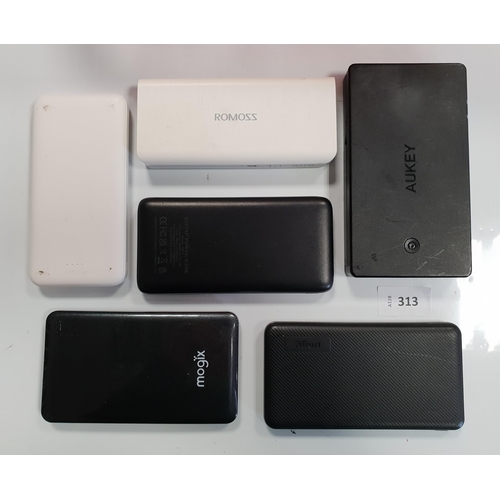 313 - SELECTION OF SIX POWERBANKS
including Aukey, Mogix, Bsyyo