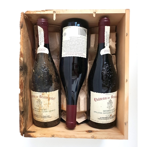 314 - CHATEAU DE BEAUCASTEL CHATEAUNEUF-DU-PAPE 2007
6 bottles, in original wooden case, 75cl and 14.5%
No... 