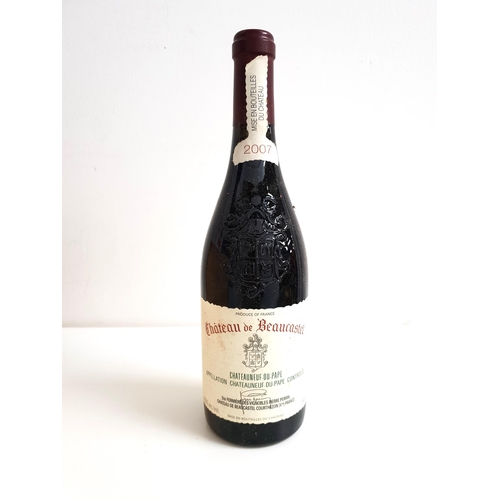 314 - CHATEAU DE BEAUCASTEL CHATEAUNEUF-DU-PAPE 2007
6 bottles, in original wooden case, 75cl and 14.5%
No... 