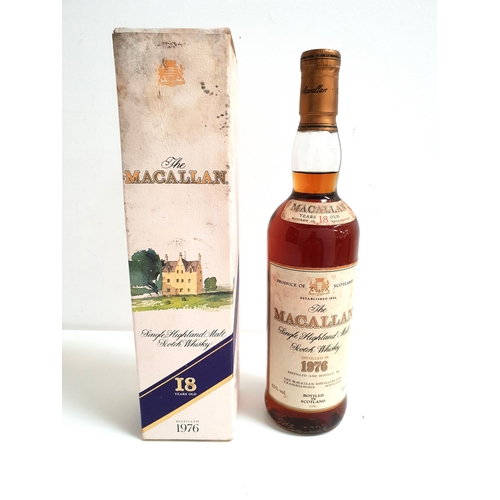 280 - THE MACALLAN 18 YEAR OLD SINGLE HIGHLAND MALT SCOTCH WHISKY - 1976
bottled 1995. 70cl and 43%. Level...