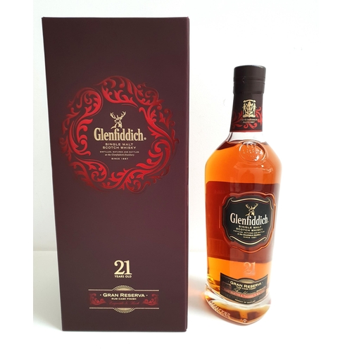 287 - GLENFIDDICH 21 YEAR OLD SINGLE MALT SCOTCH WHISKY - GRAN RESERVA
Rum cask finish. 70cl and 40% abv. ...