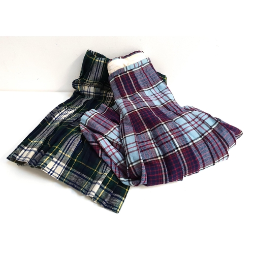 240 - ROYAL CANADIAN AIR FORCE TARTAN KILT
by Roberts of Glasgow with a 26