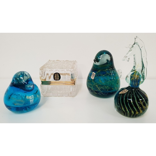 169 - FOUR PIECES OF MDINA GLASS
comprising a blue and yellow seahorse, 14.5cm high, two blue birds, 11.5c... 