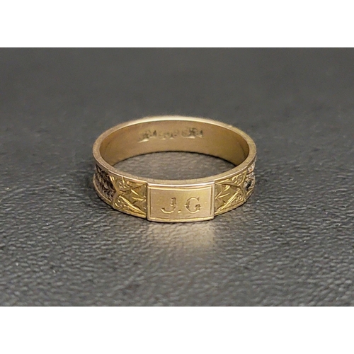 71 - VICTORIAN NINE CARAT GOLD MOURNING RING
the band with plaited hair detail and central panel engraved... 