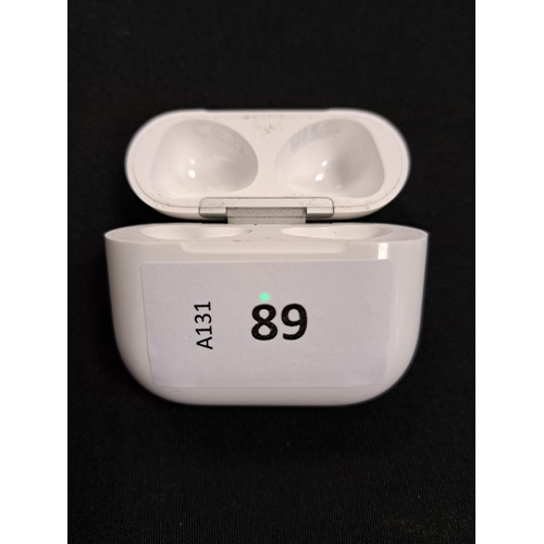 89 - APPLE MAGSAFE CHARGER FOR AIRPODS (3RD GEN)