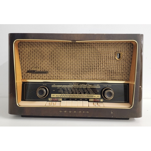 308 - GRUNDIG TRANSISTOR RADIO
model 2068/GB, in a mahogany case