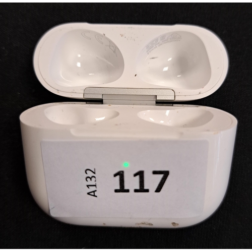 APPLE MAGSAFE CHARGING CASE FOR AIRPODS (3rd GENERATION)