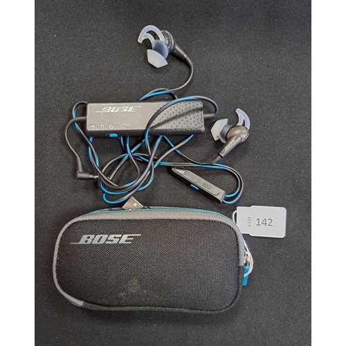 BOSE QC20 ACOUSTIC NOISE CANCELLING IN-EAR HEADPHONES 
with case