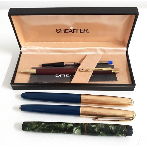 351 - SELECTION OF PENS
comprising a Parker 75 fountain pen with a 14K nib and green body, Parker 51 fount... 