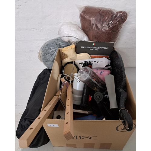 ONE BOX OF MISCELLANEOUS ITEMS
including crepe pan, wool, water bottles, stationary, mirrors, selfie stick, souvenirs, folding seat