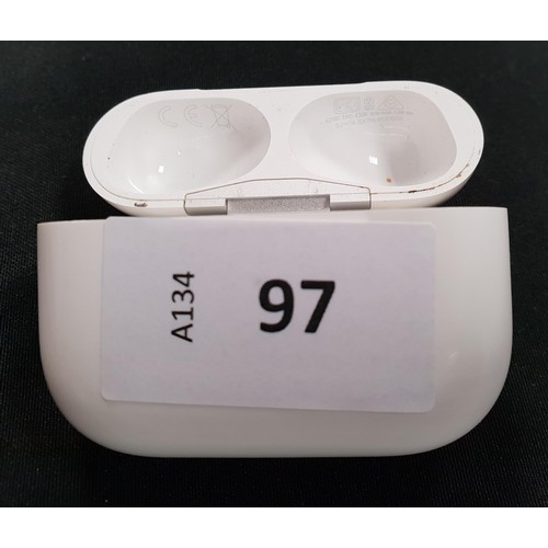 97 - APPLE AIRPODS PRO MAGSAFE CHARGIN CASE