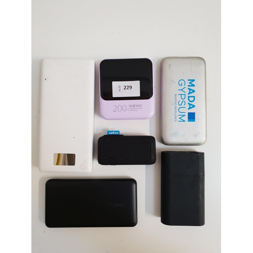 229 - SELECTION OF FIVE POWERBANKS
including Belkin and Pebble