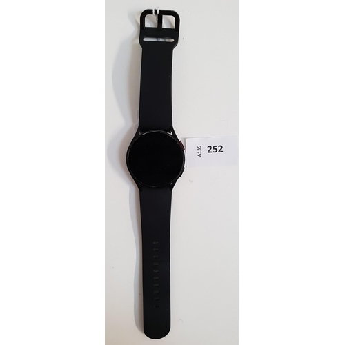 252 - SAMSUNG GALAXY WATCH 
model SM-R860, serial number RFARC29JFHT. Some wear and scratches to bezel
Not... 