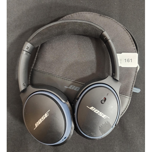 161 - PAIR OF BOSE SOUNDLINK HEADPHONES
in Bose case
Note: wear to earpads