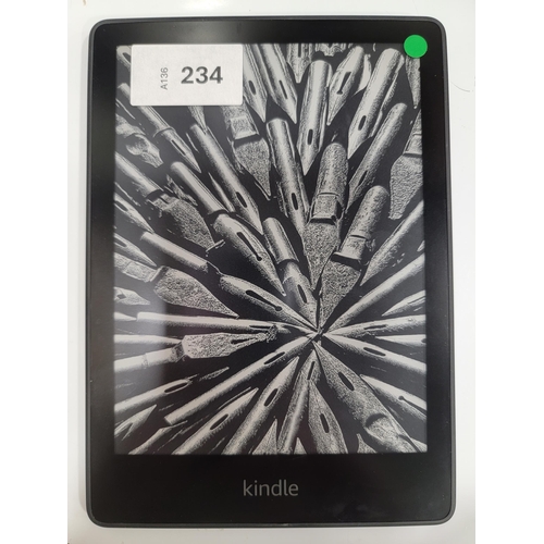 234 - AMAZON KINDLE PAPERWHITE 5 E-READER
serial number G001 PX11 2206 0FNH
Note: It is the buyer's respon... 