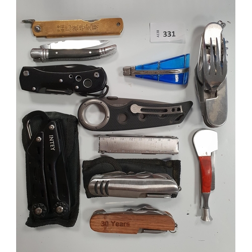 SELECTION OF TEN SWISS ARMY KNIVES AND MULTI TOOLS
Note: You must be over the age of 18 to bid on this lot.